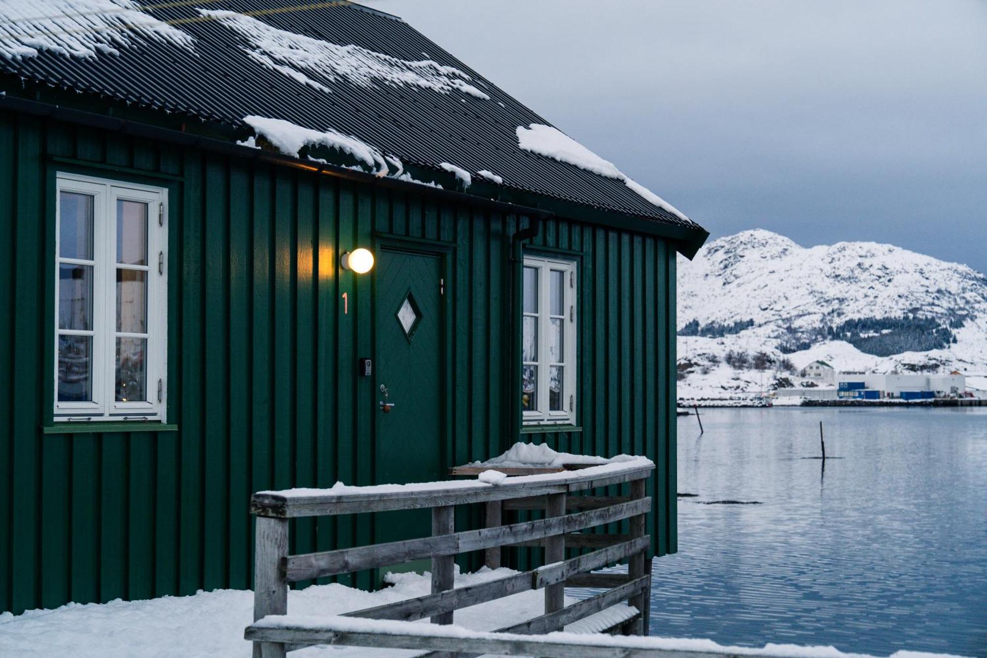 Kraemmervika Rorbuer - Rustic Cabins In Lofoten Ballstad Esterno foto